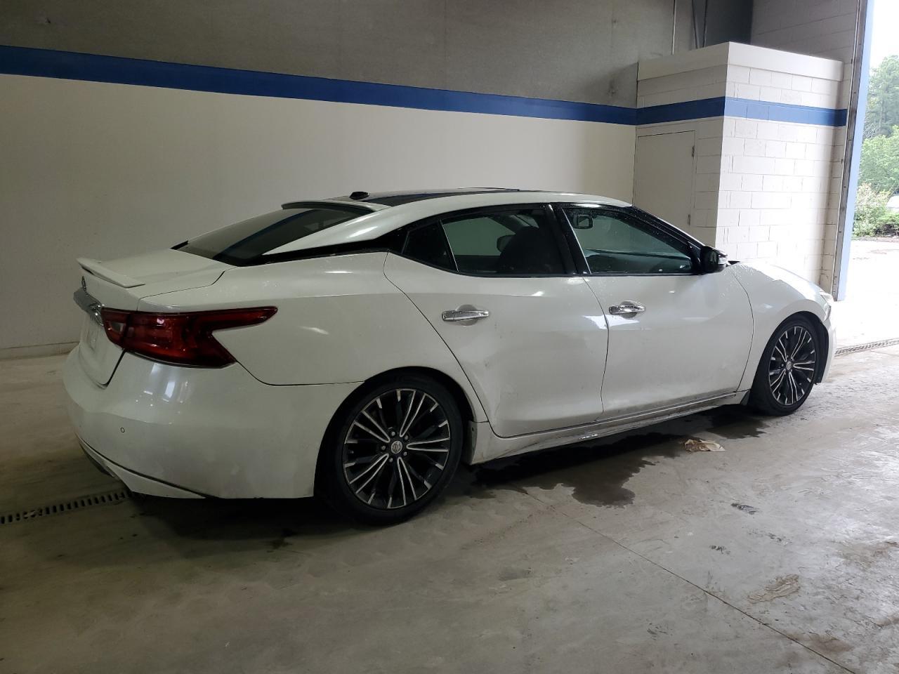 2016 Nissan Maxima 3.5S - Фото 3