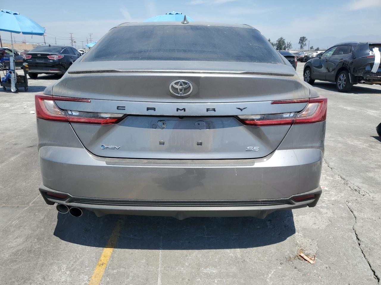2025 Toyota Camry Xse - Image 6