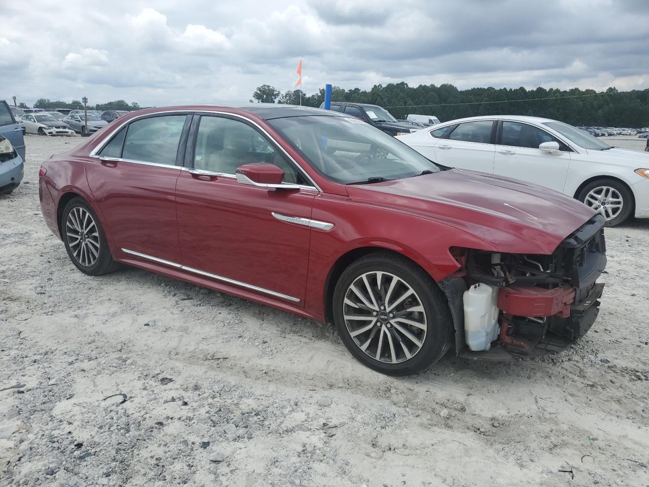 2017 Lincoln Continental Select - Image 4