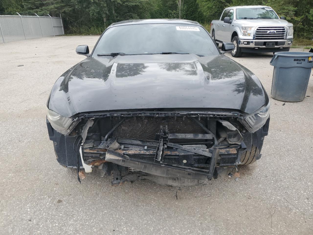 2017 Ford Mustang - Фото 5