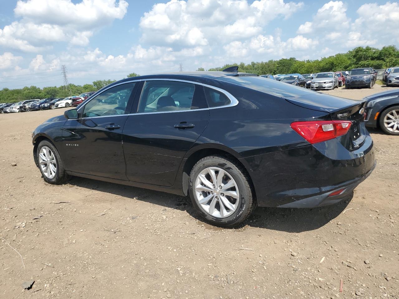 2024 Chevrolet Malibu Lt - Image 2