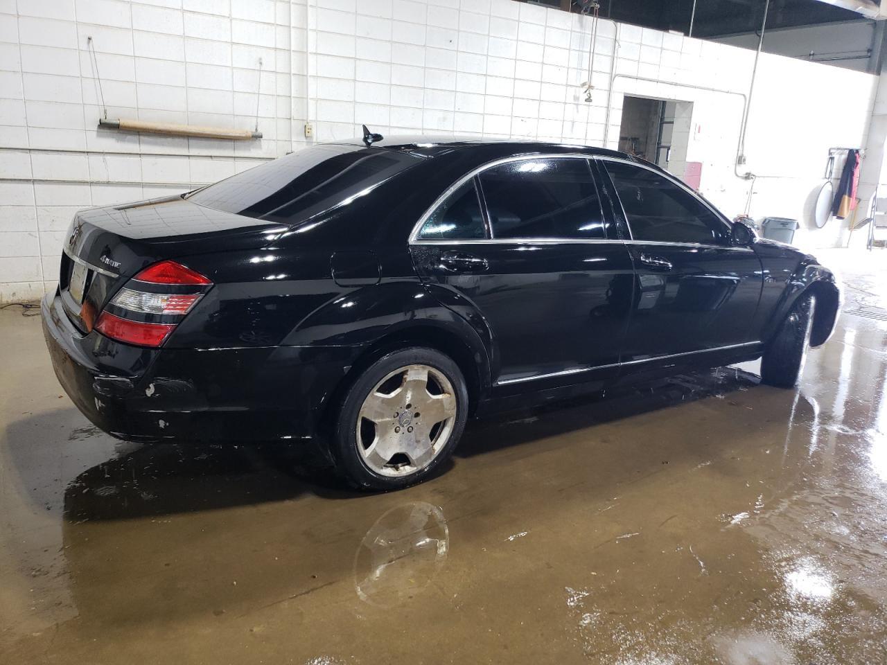 2008 Mercedes-Benz S 550 4Matic - Image 3