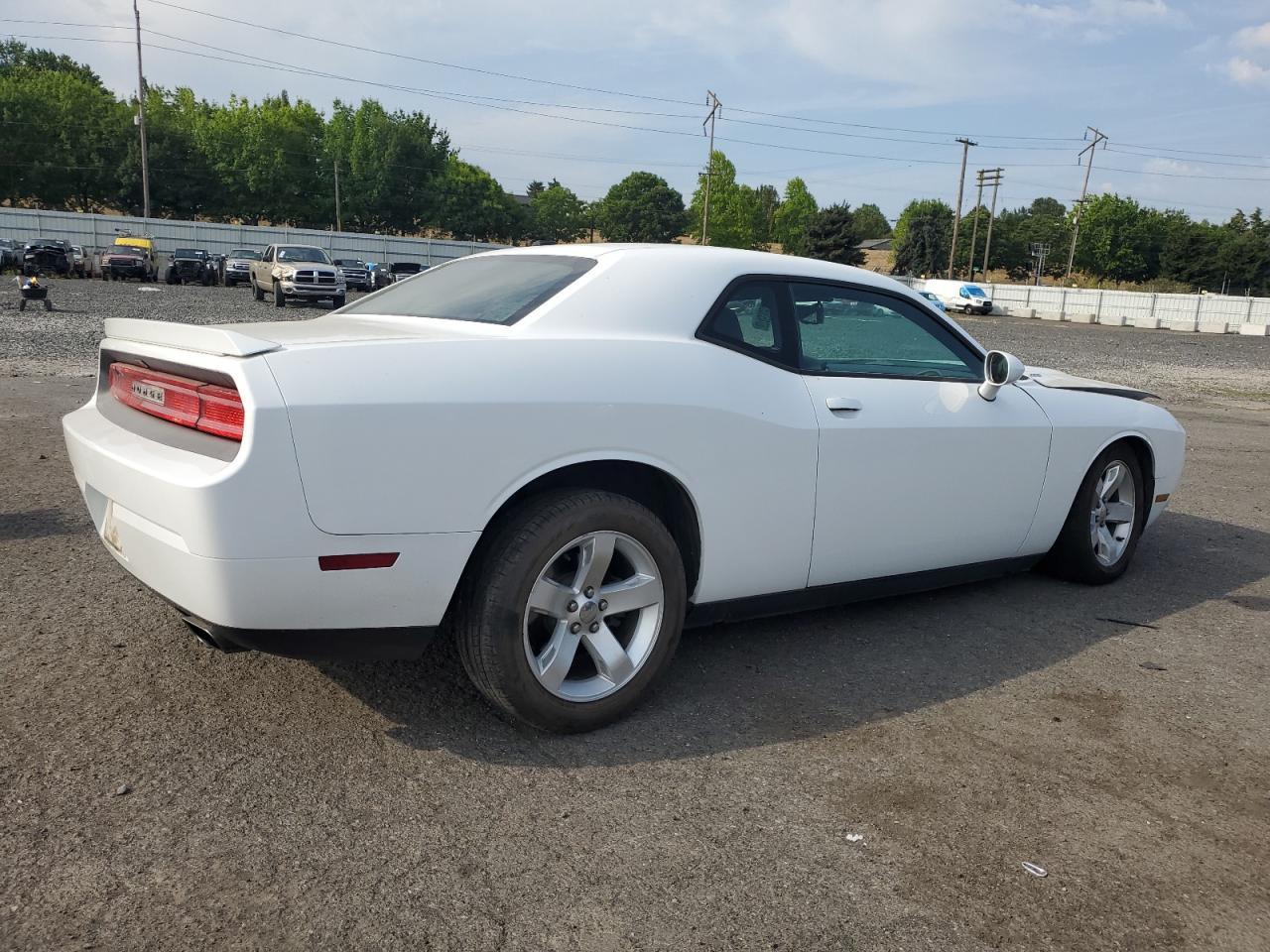 2011 Dodge Challenger - Фото 3