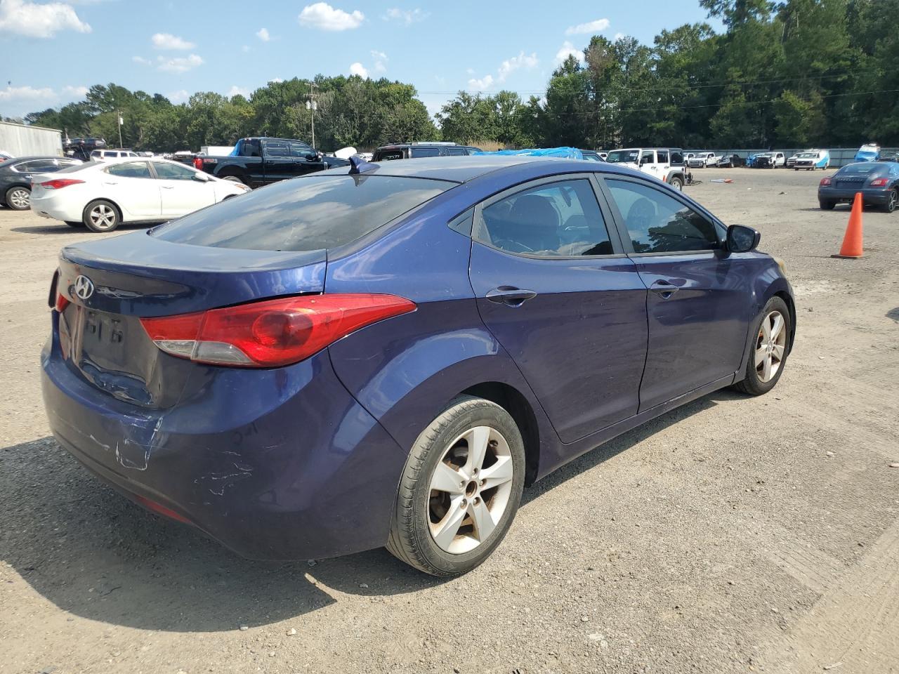 2013 Hyundai Elantra Gls - Фото 3