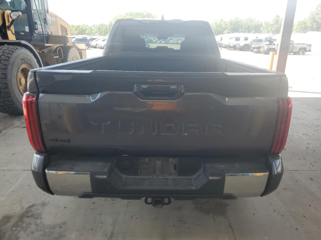 2023 Toyota Tundra Crewmax Sr5 - Фото 6