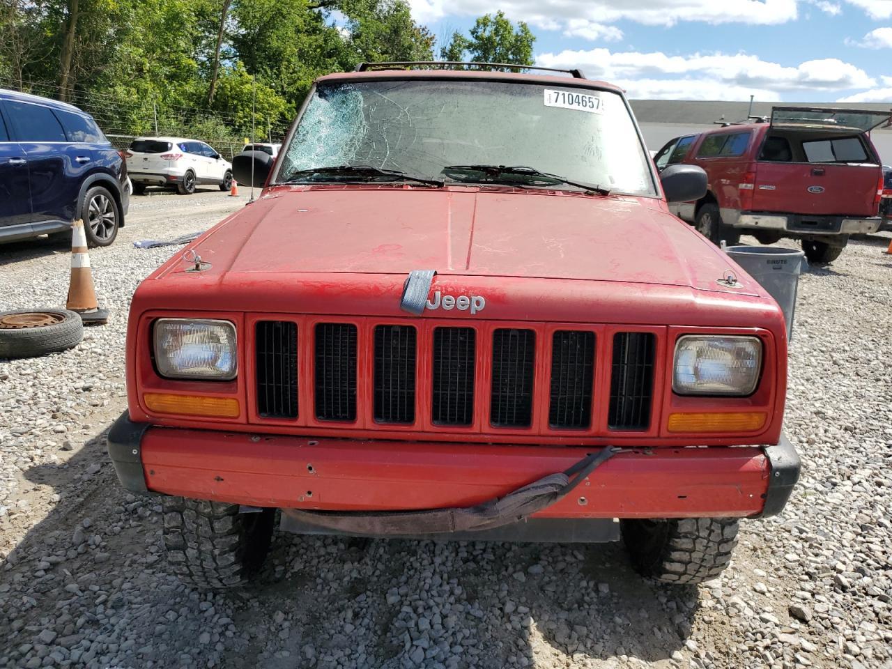 2001 Jeep Cherockee - Image 5