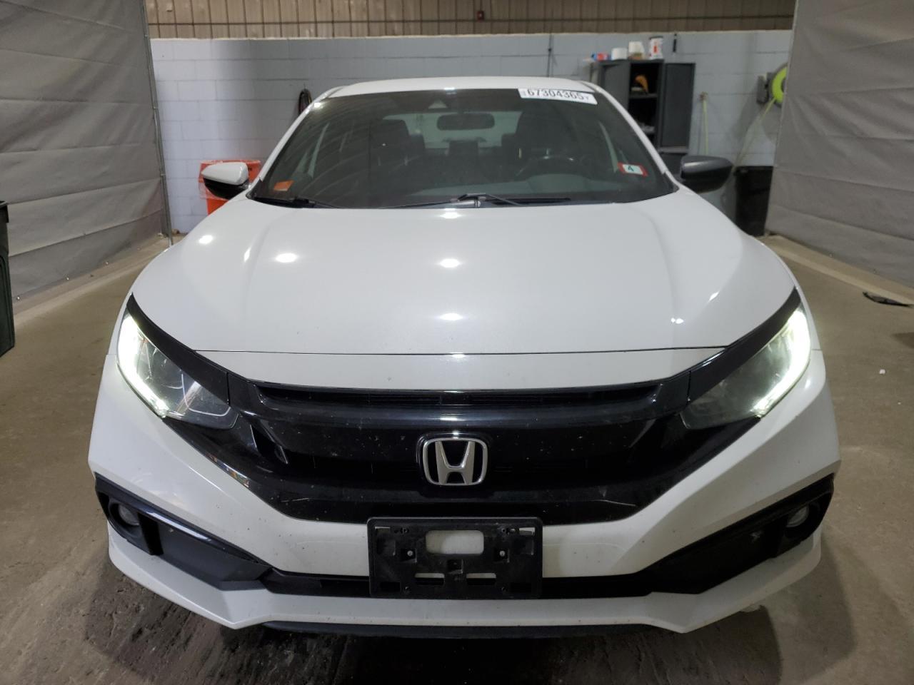 2019 Honda Civic Sport - Image 5