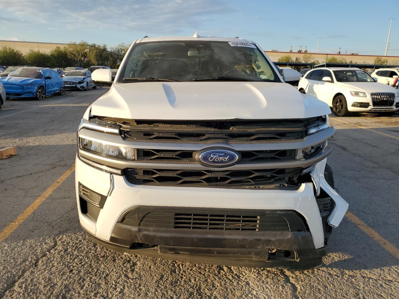 2023 Ford Expedition Xlt - Фото 5