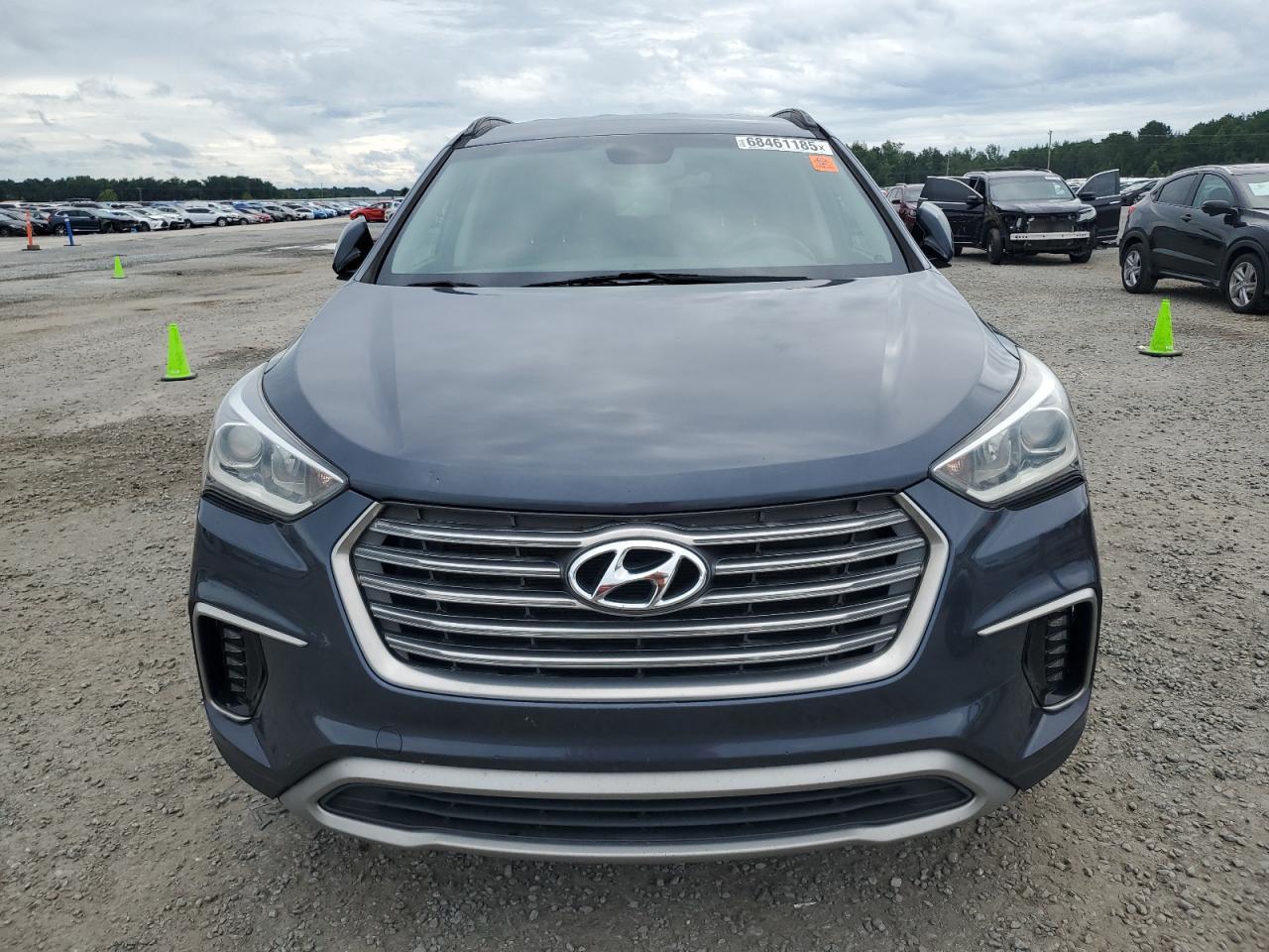 2017 Hyundai Santa Fe Se - Image 5