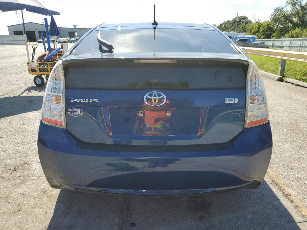 2010 Toyota Prius - Image 6
