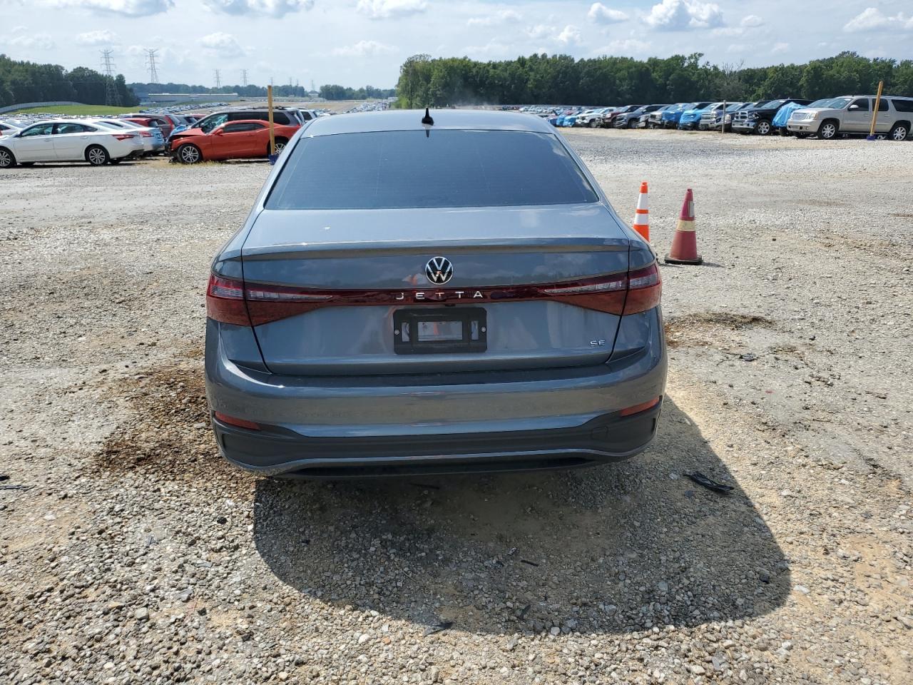 2025 Volkswagen Jetta Se - Image 6