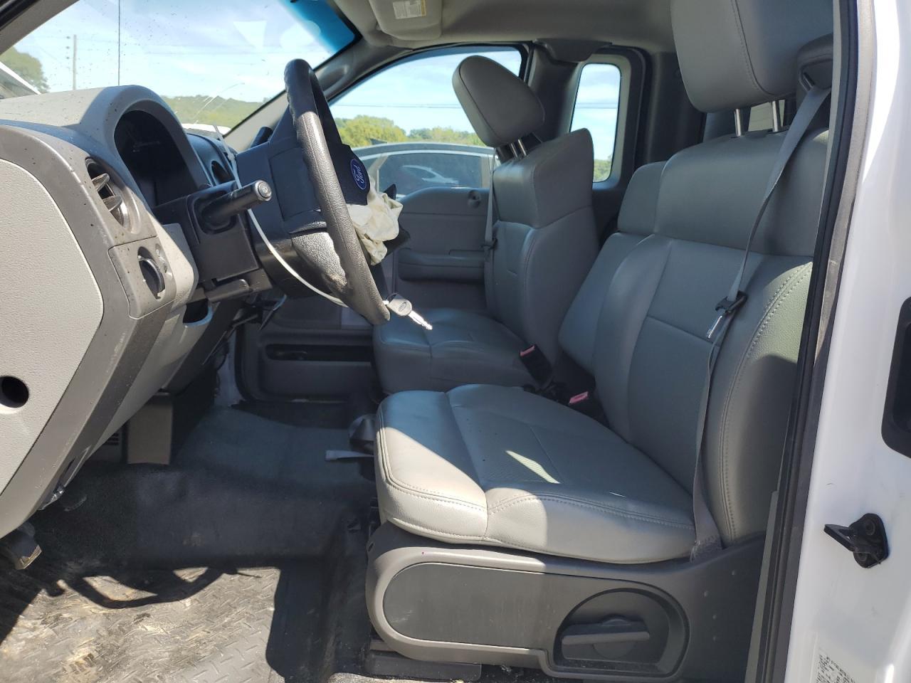 2004 Ford F150 - Фото 7