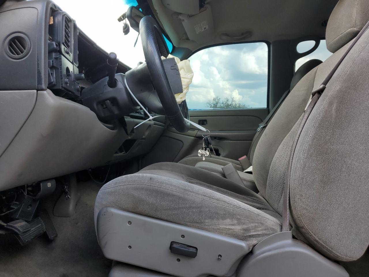 2005 Chevrolet Tahoe C1500 - Фото 7