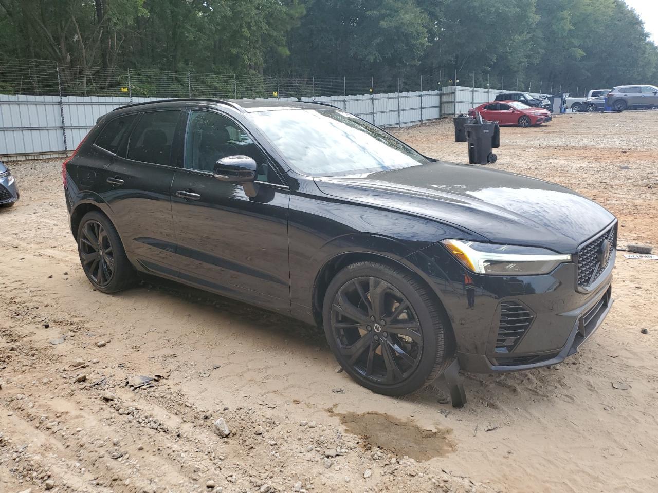 2024 Volvo Xc60 Ultimate - Image 4