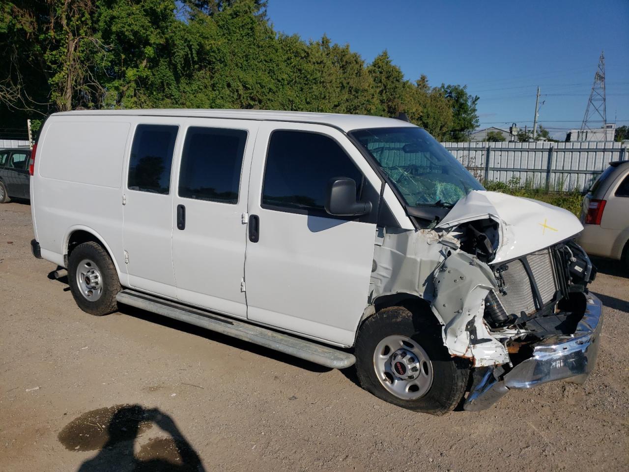 2021 GMC Savana G2500 - Image 4