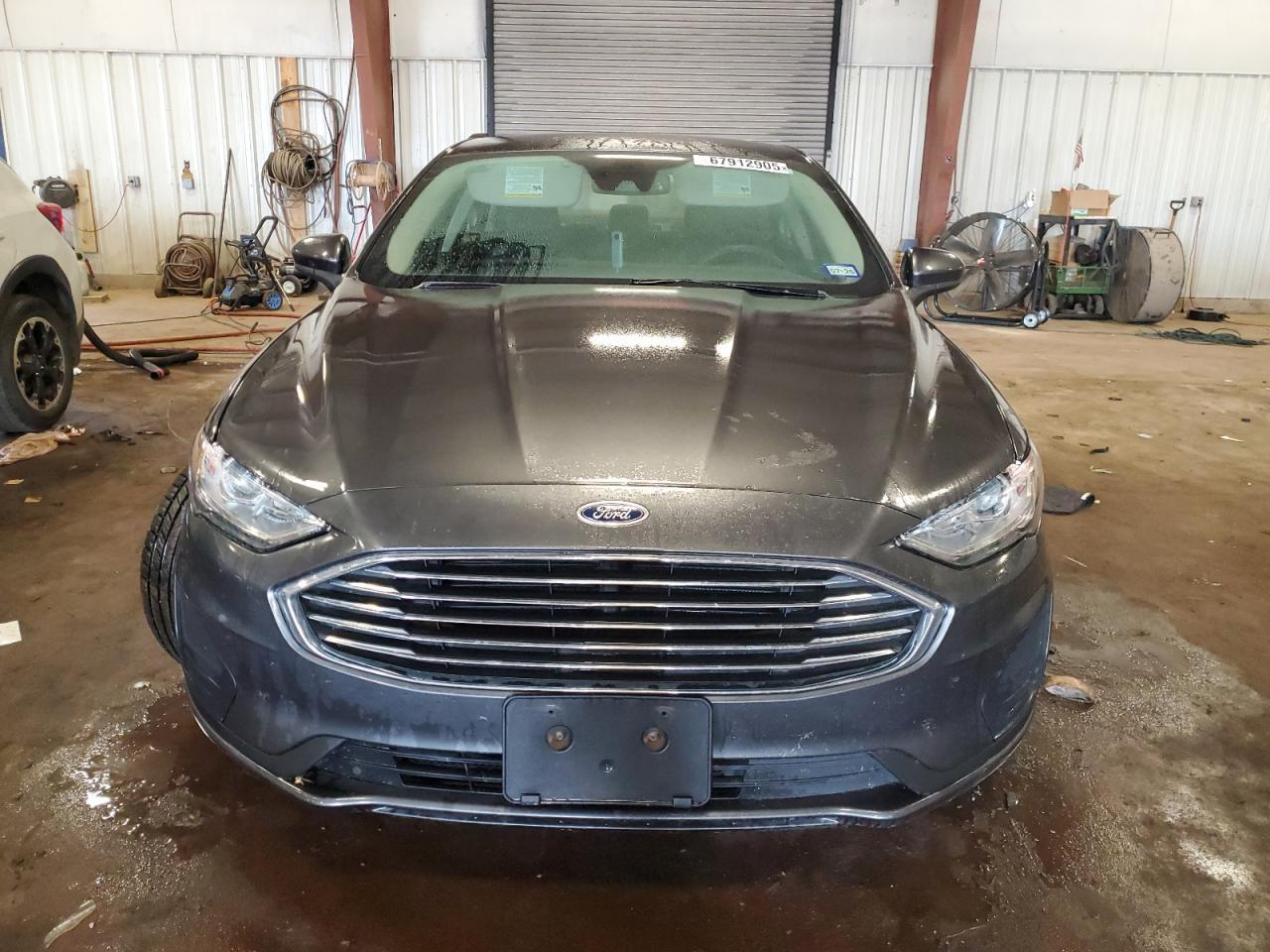 2020 Ford Fusion Se - Фото 5