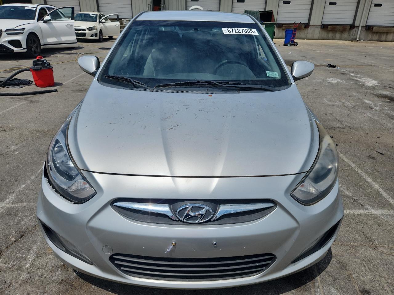 2014 Hyundai Accent Gls - Фото 5