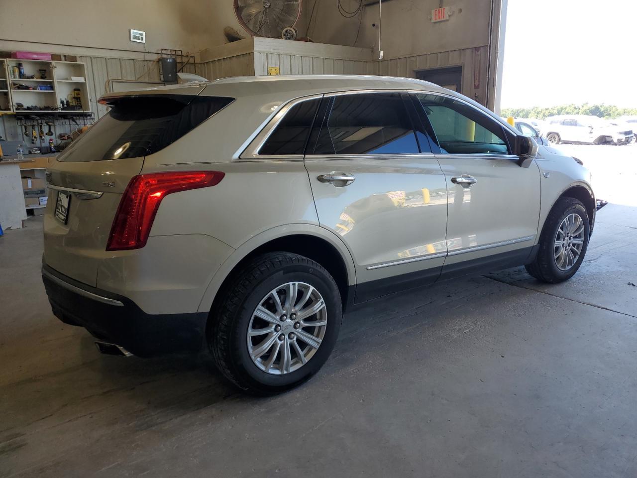 2017 Cadillac Xt5 - Фото 3