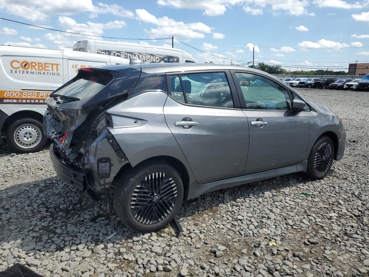 2023 Nissan Leaf Sv Plus - Image 3