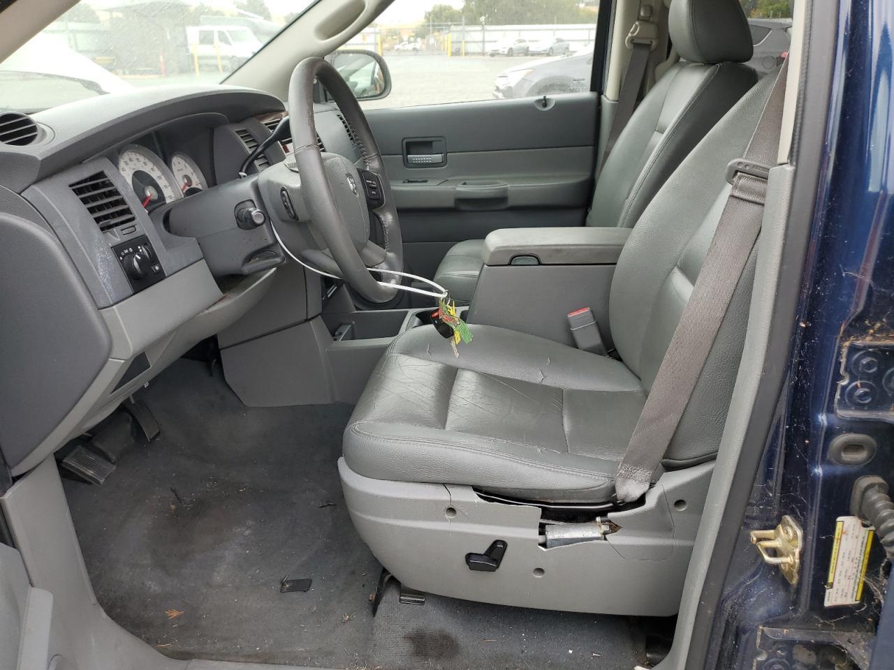 2005 Dodge Durango Slt - Image 7