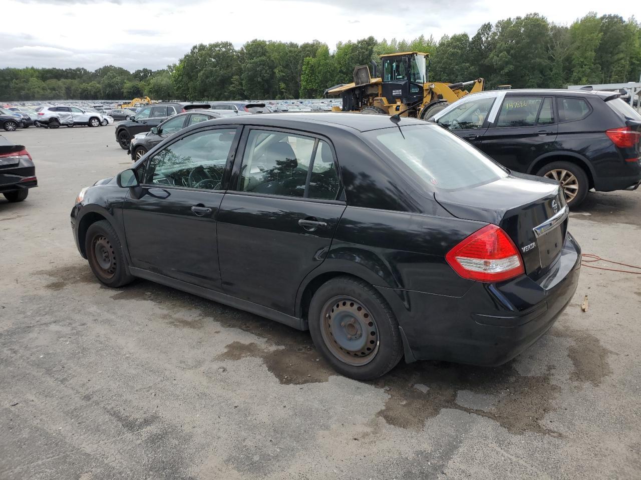 2009 Nissan Versa S - Фото 2
