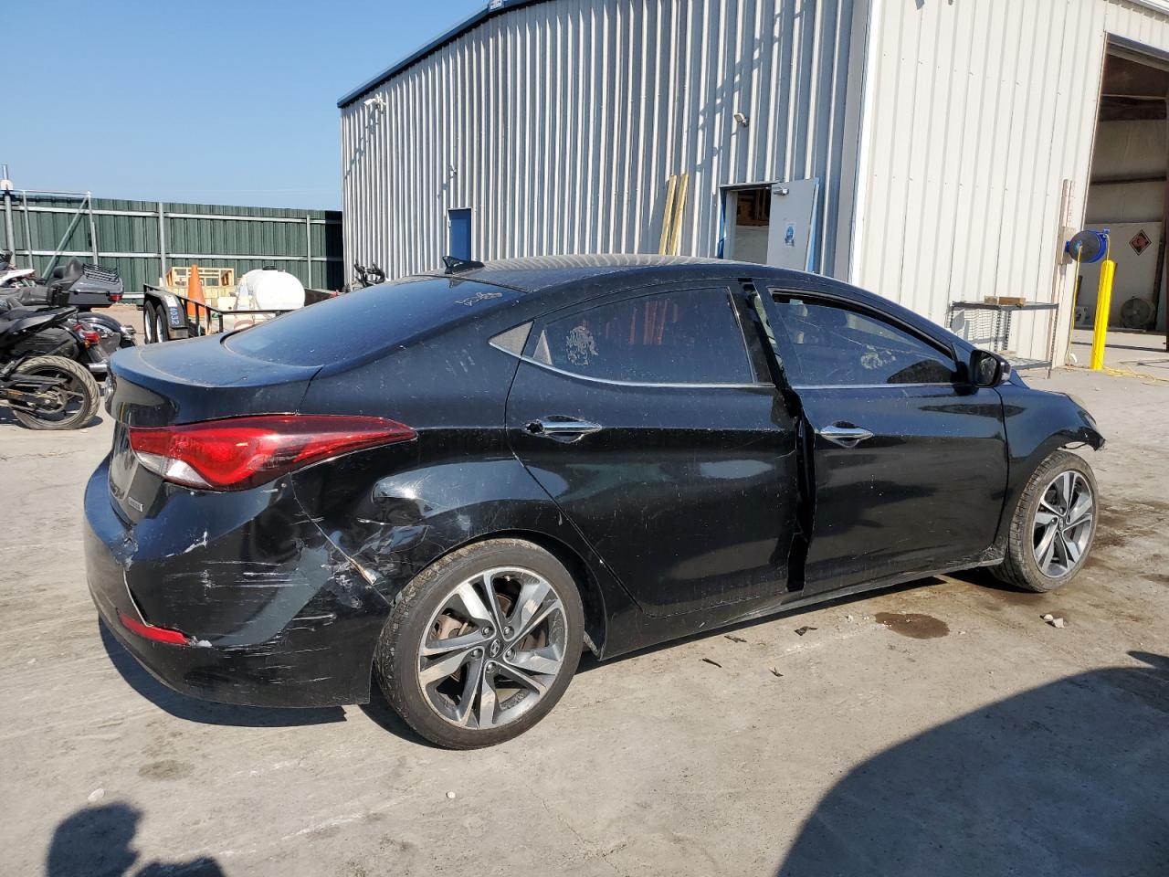 2015 Hyundai Elantra Se - Image 3