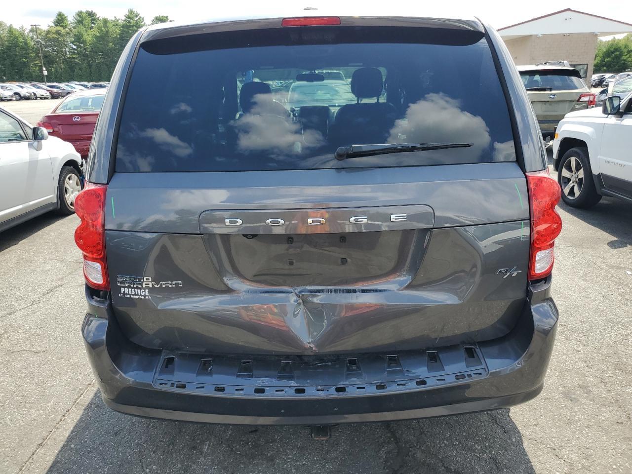 2016 Dodge Grand Caravan R/T - Image 6