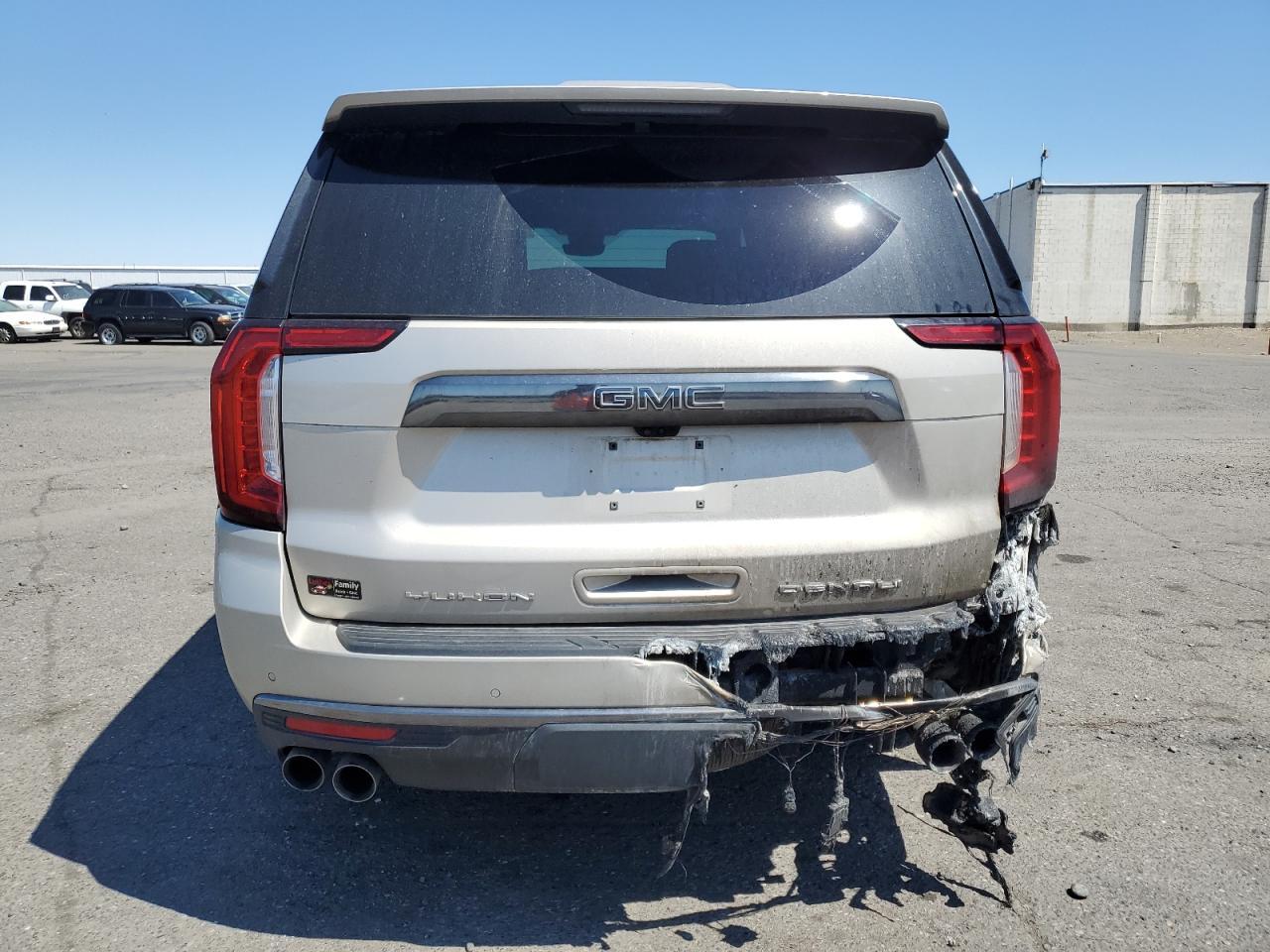 2023 GMC Yukon Denali Ultimate - Image 6