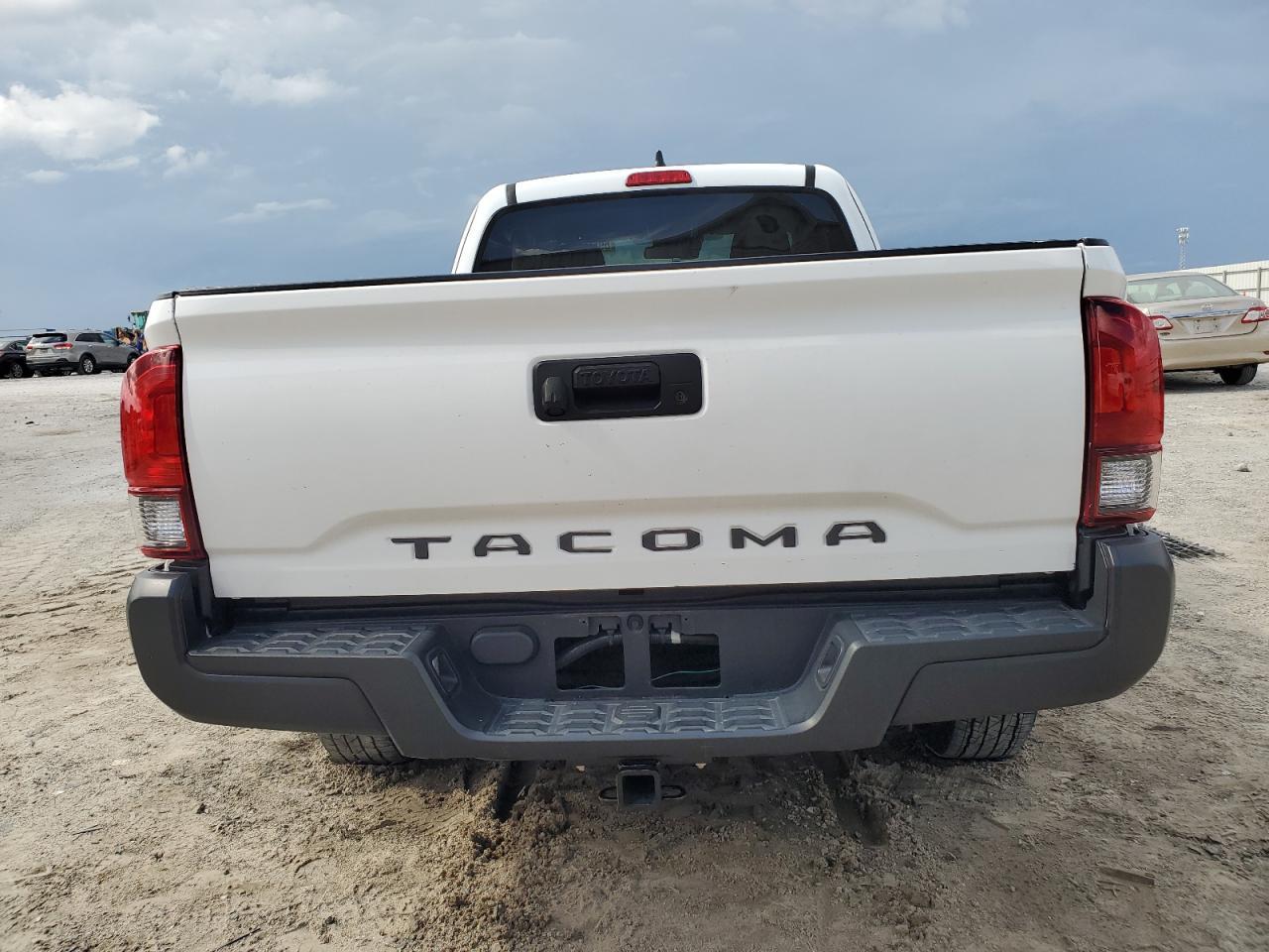 2022 Toyota Tacoma Access Cab - Фото 6