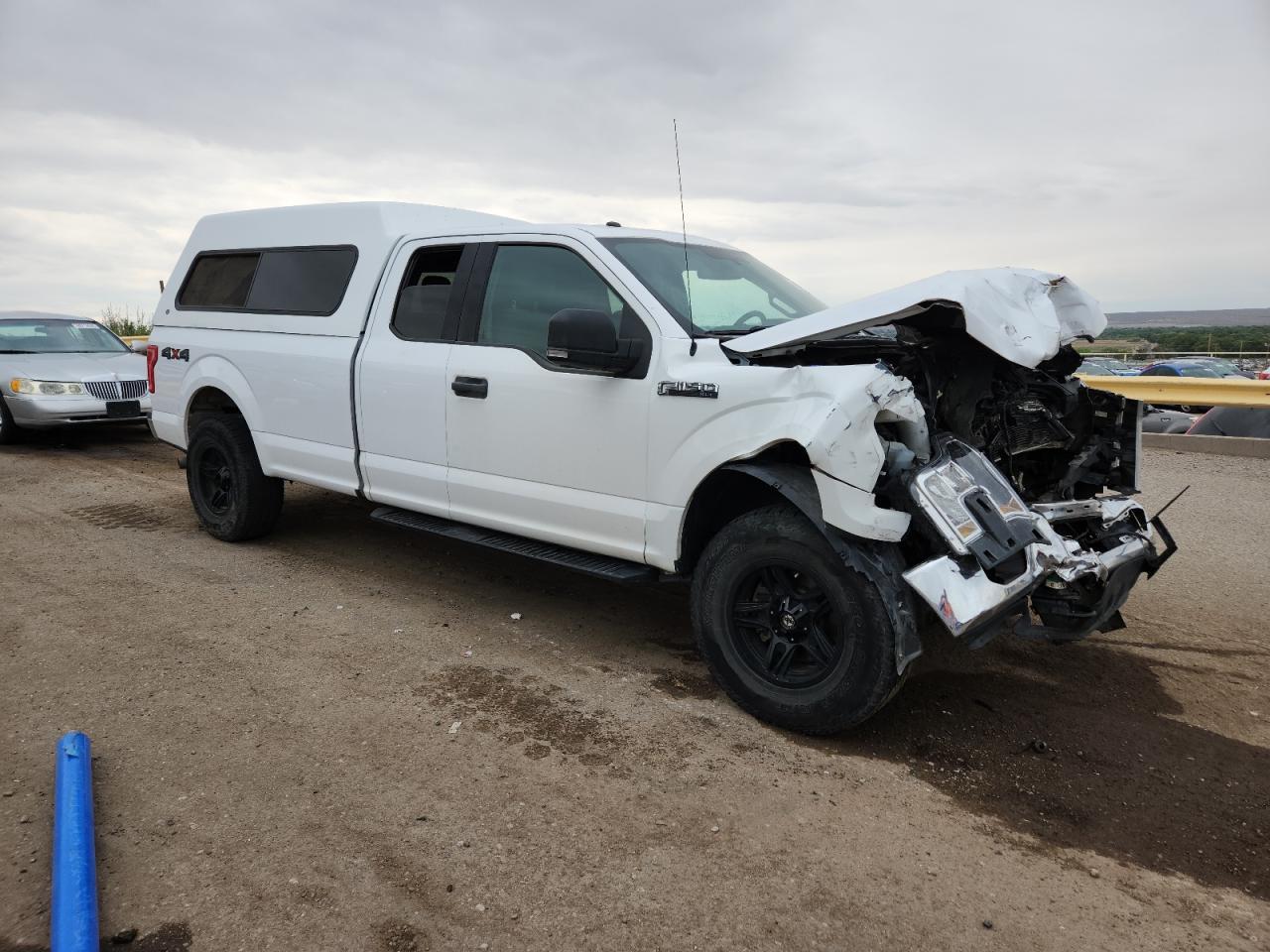 2017 Ford F150 Super Cab - Image 4