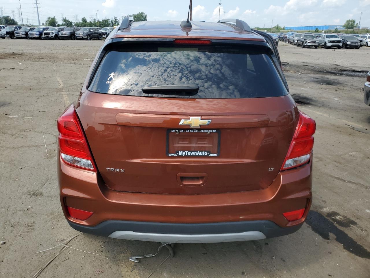 2019 Chevrolet Trax 1Lt - Image 6