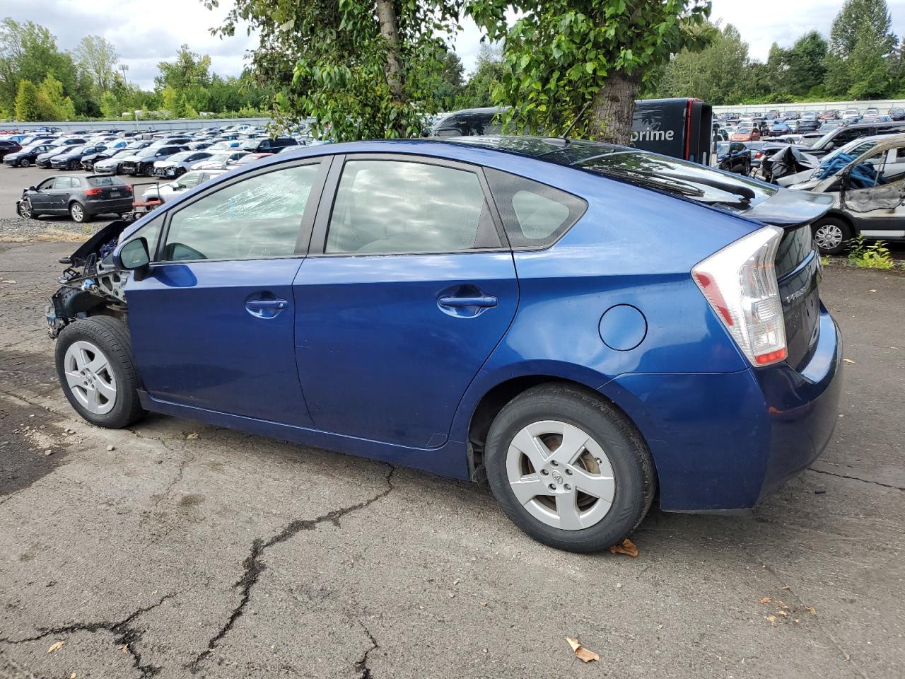 2010 Toyota Prius - Фото 2