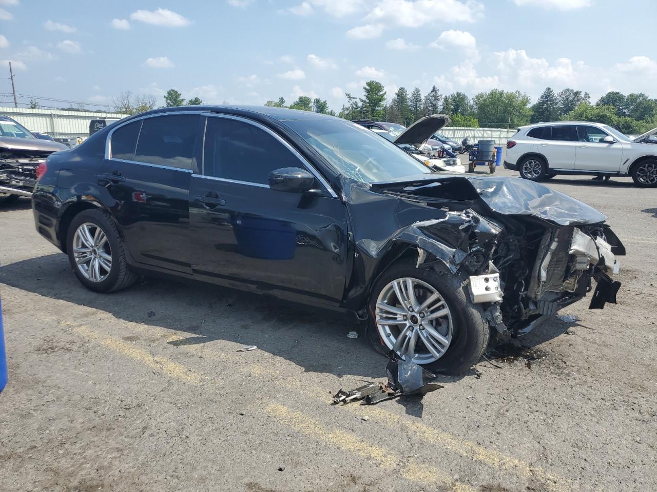 2015 Infiniti Q40 - Фото 4
