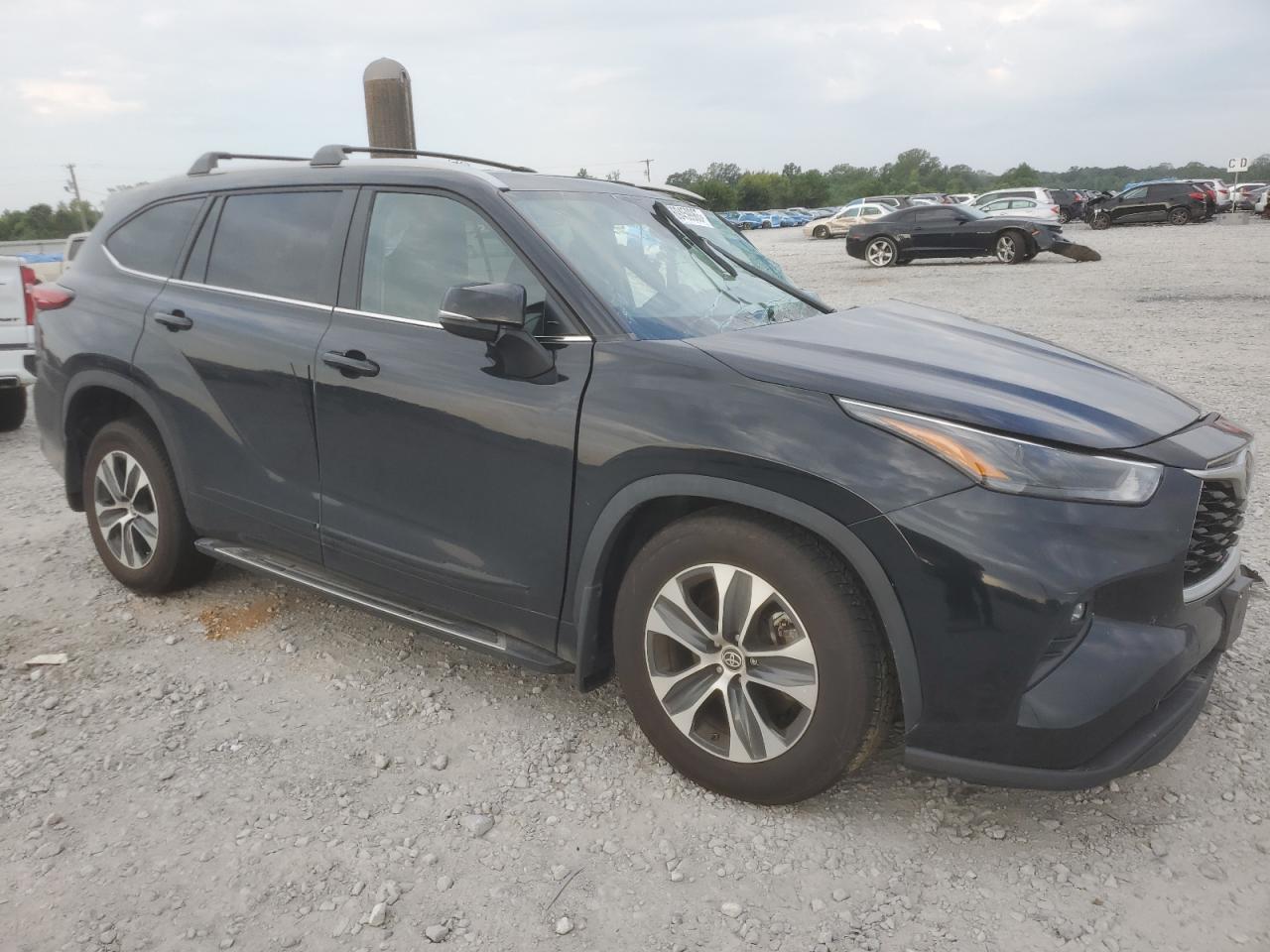 2023 Toyota Highlander L - Фото 4