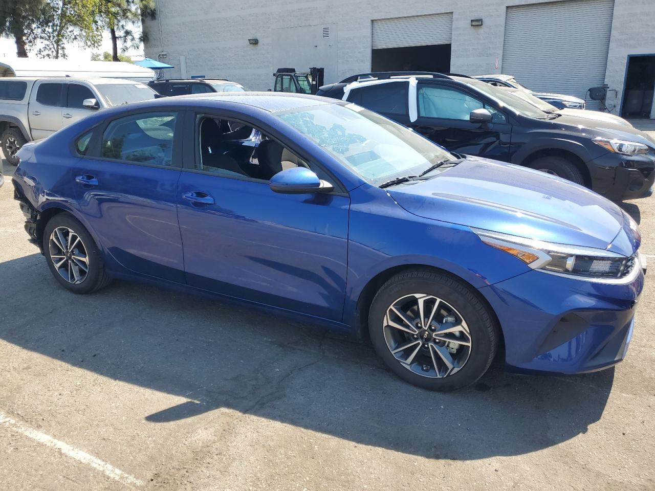 2023 Kia Forte Lx - Фото 4