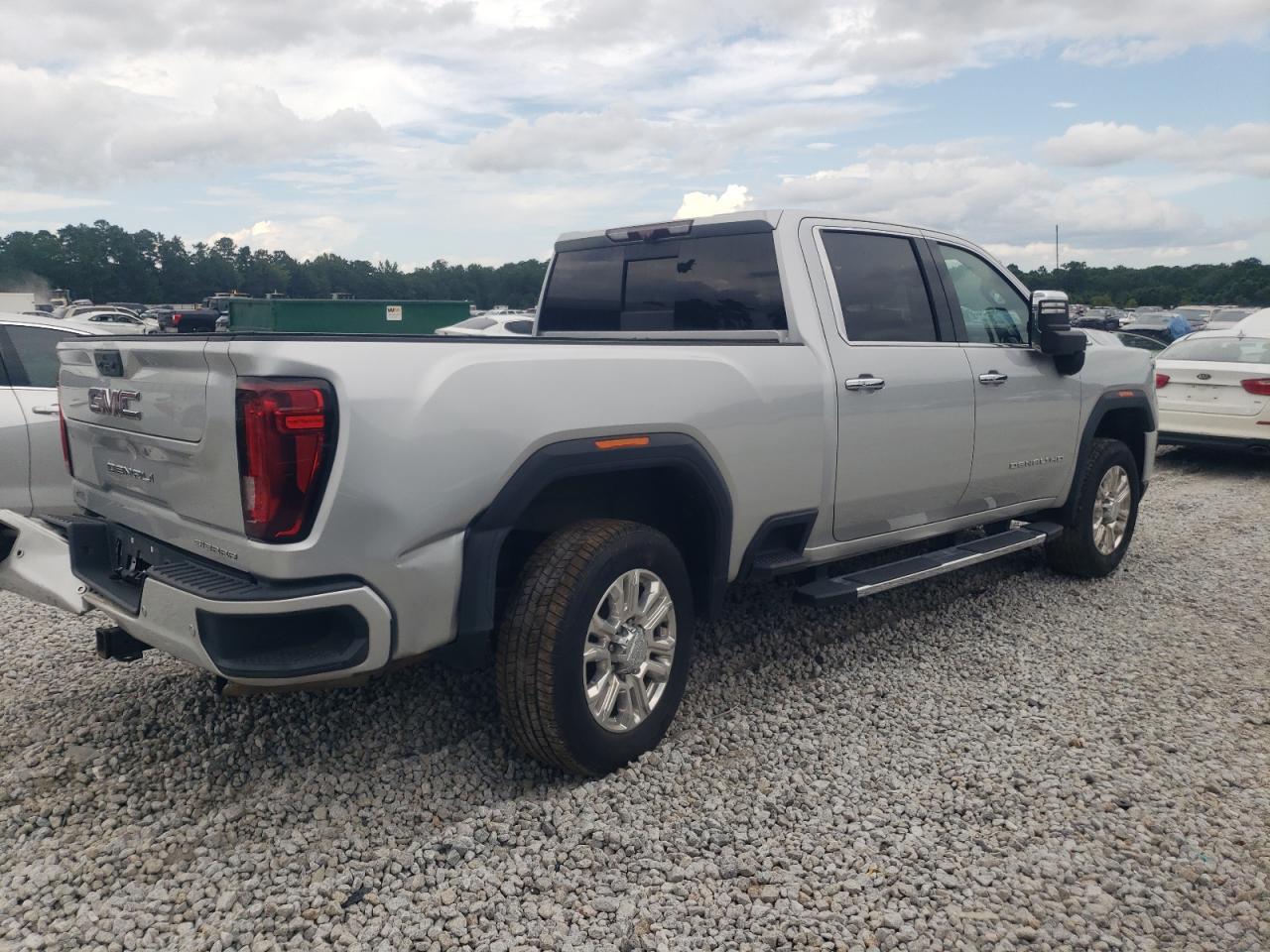 2021 GMC Sierra K2500 Denali - Image 3