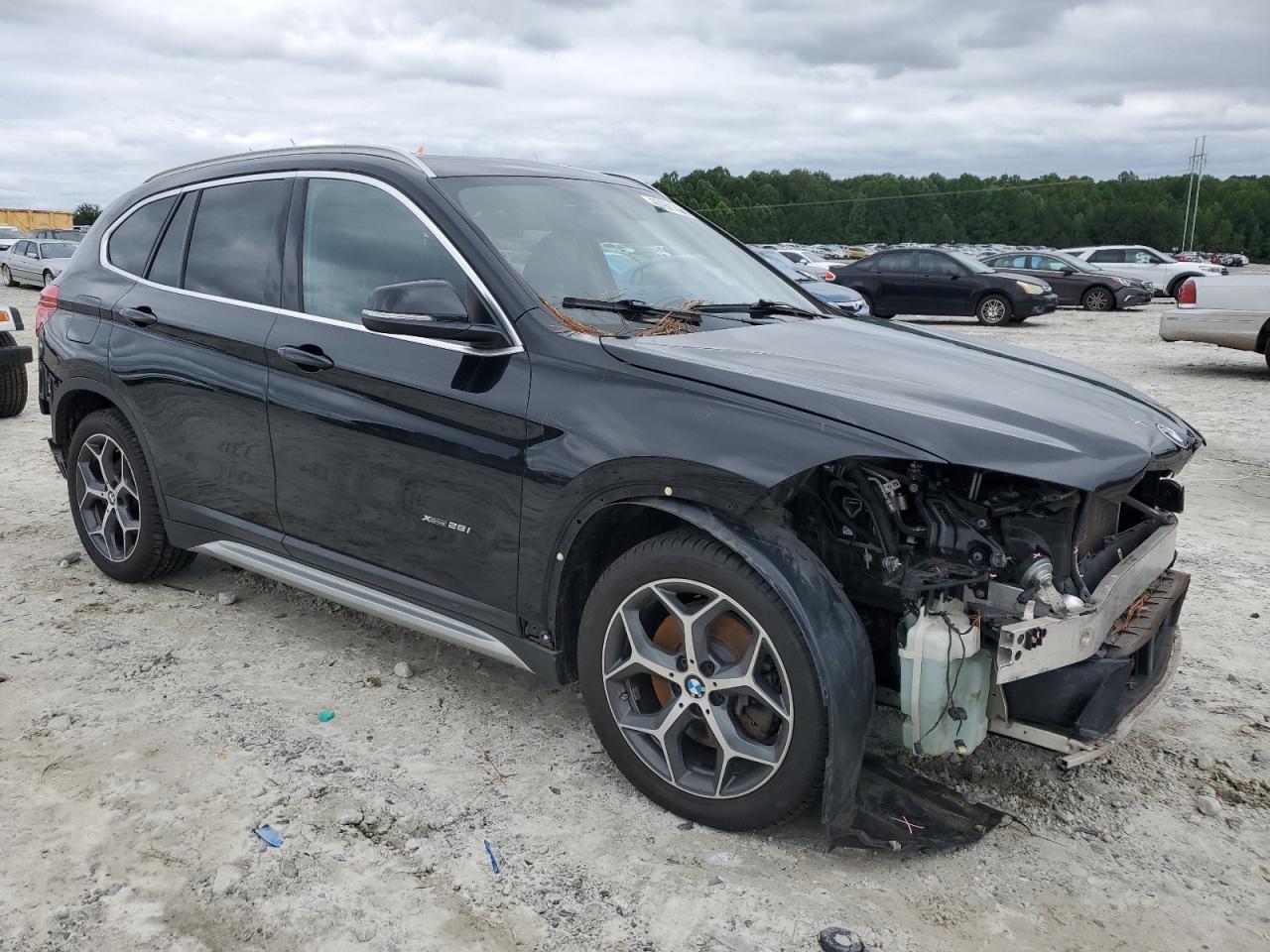 2017 BMW X1 xDrive28I - Фото 4
