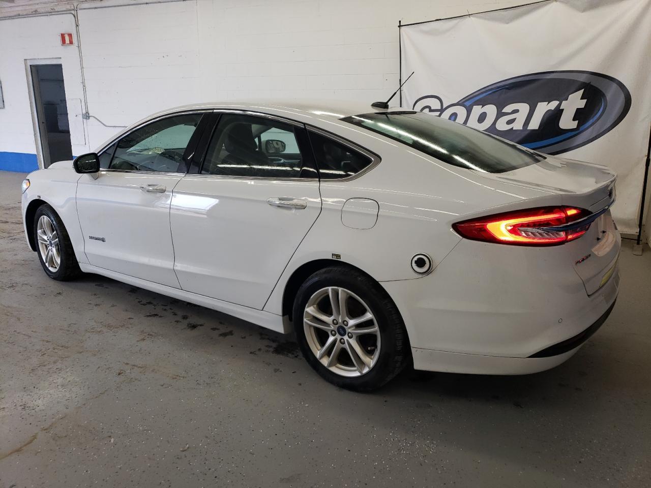 2018 Ford Fusion Se Hybrid - Фото 2