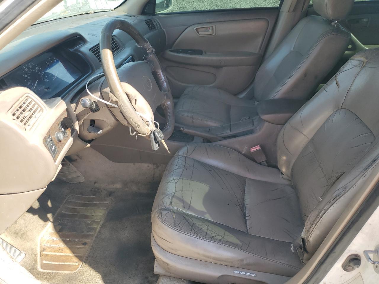 2000 Toyota Camry Le - Фото 7