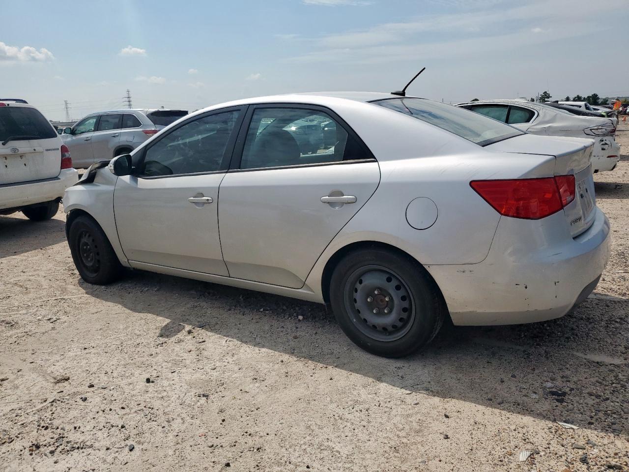 2010 Kia Forte Ex - Фото 2