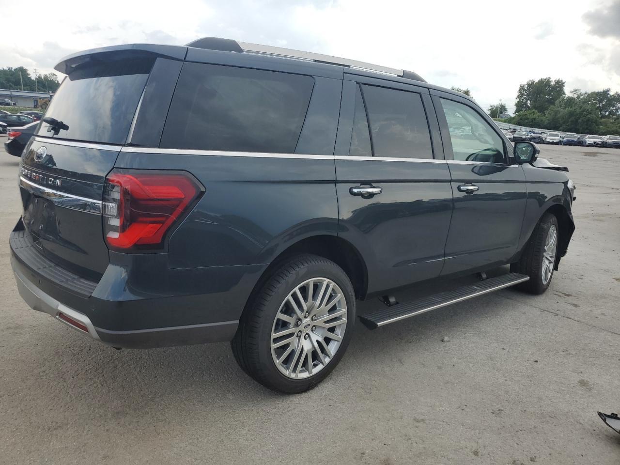 2024 Ford Expedition Limited - Image 3