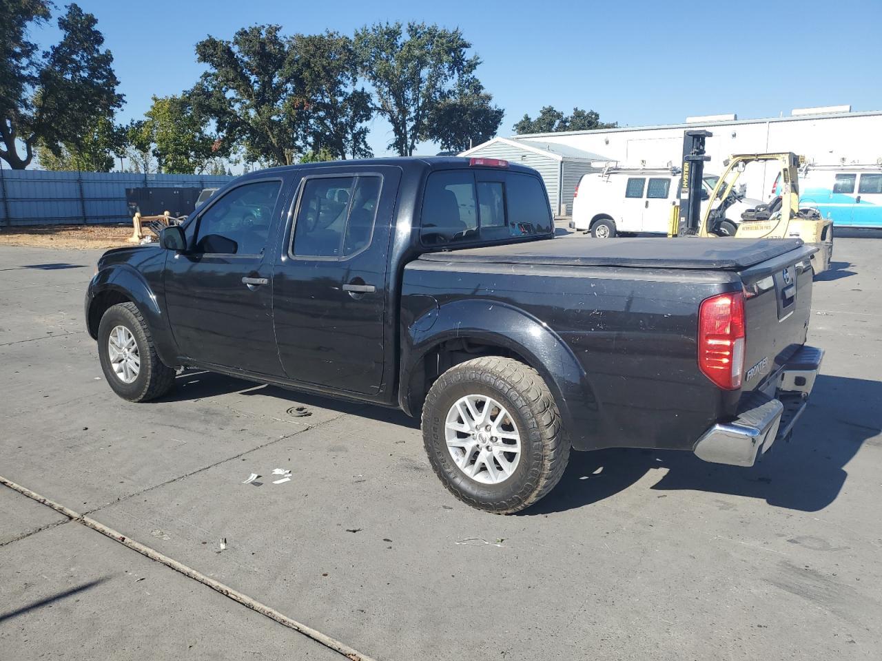 2017 Nissan Frontier S - Фото 2