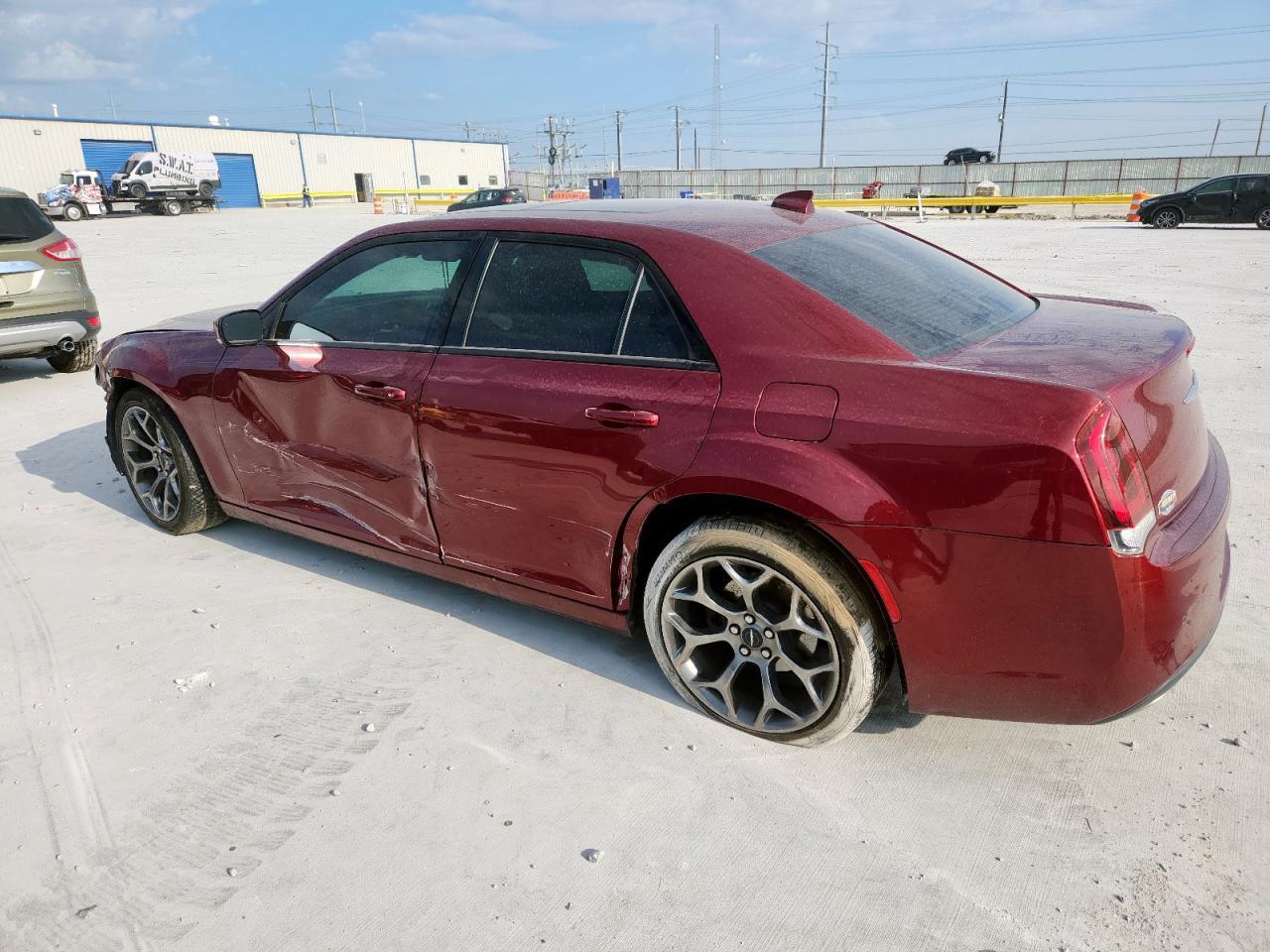 2018 Chrysler 300 S - Image 2