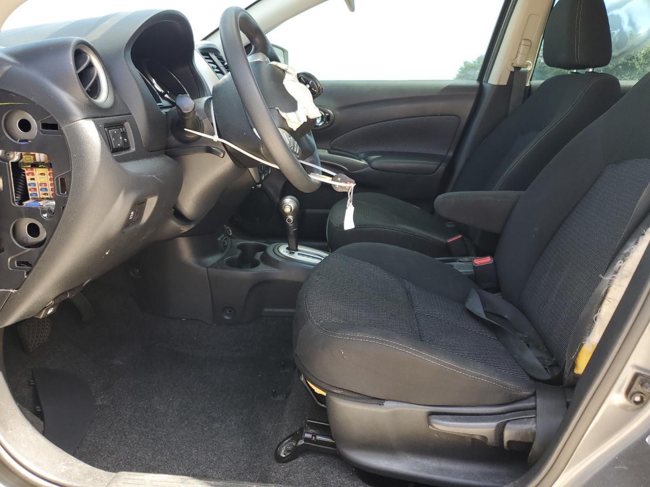 2019 Nissan Versa S - Image 7