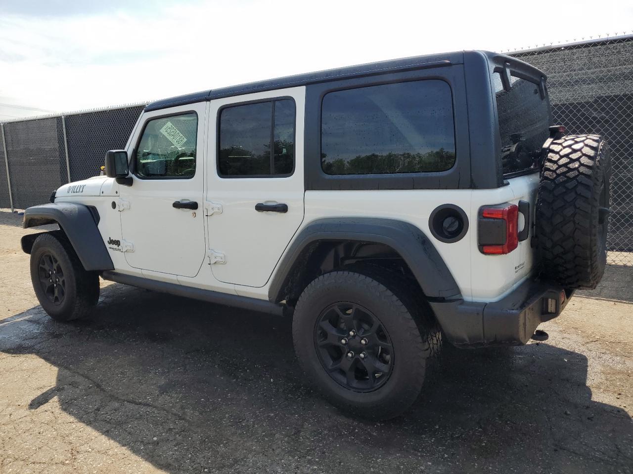 2021 Jeep Wrangler Unlimited Sport - Фото 2
