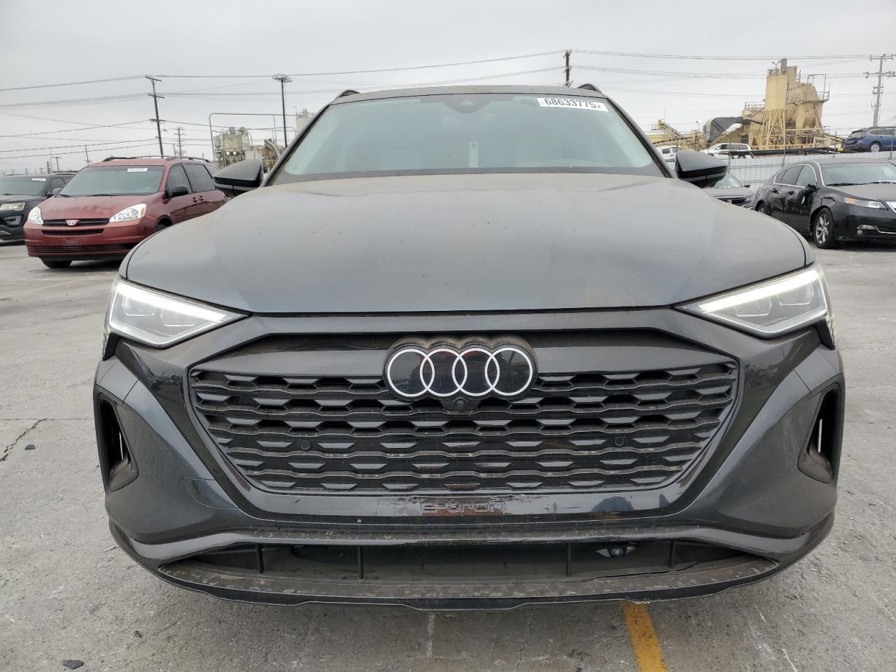 2024 Audi Q8 E-Tron Premium Plus - Image 5