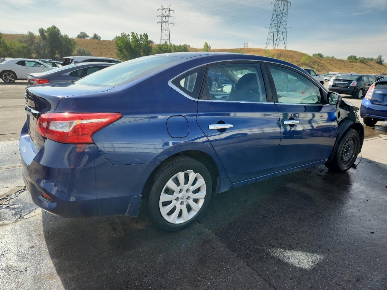 2017 Nissan Sentra S - Фото 3