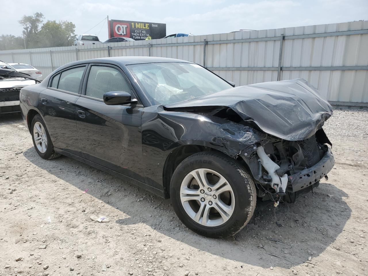 2022 Dodge Charger Sxt - Фото 4