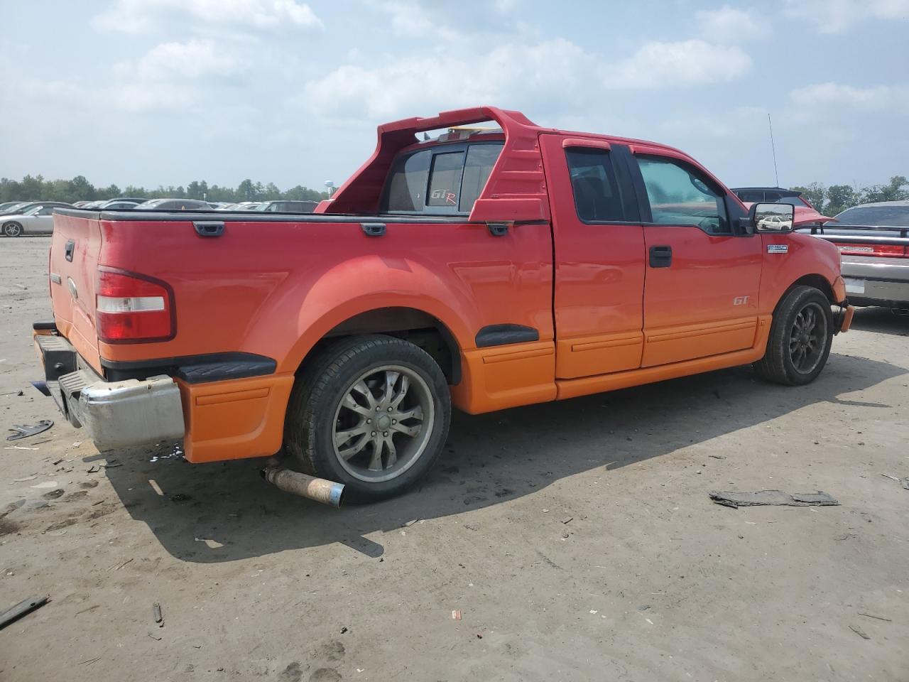 2005 Ford F150 - Фото 3
