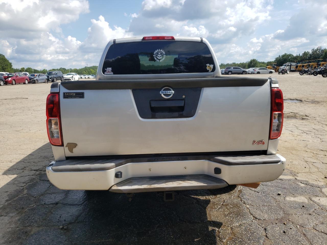 2013 Nissan Frontier S - Image 6